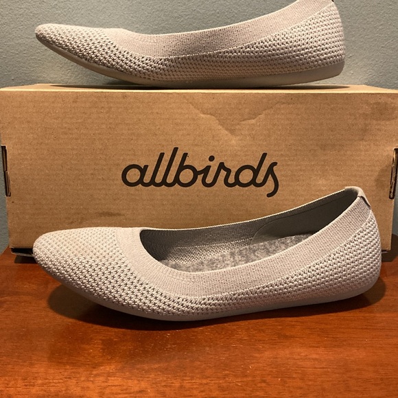 Light-gray Allbirds flats, size 7.5 - Picture 6 of 9